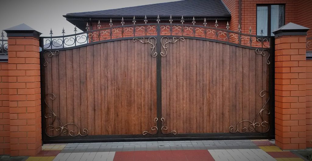 Купить простые ворота для дома: советы по выбору, установке и уходу в Ногинске от 33706 руб | ВоротМастер-Нгн